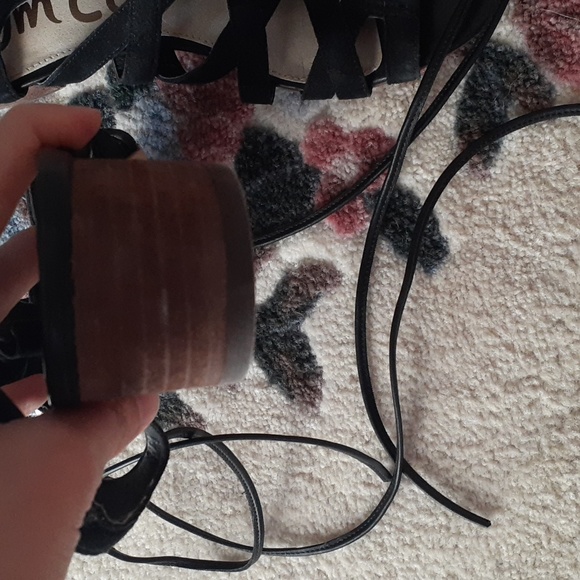 Sam Edelman Black Strap Yardley Chunk Sandals - Picture 5 of 6